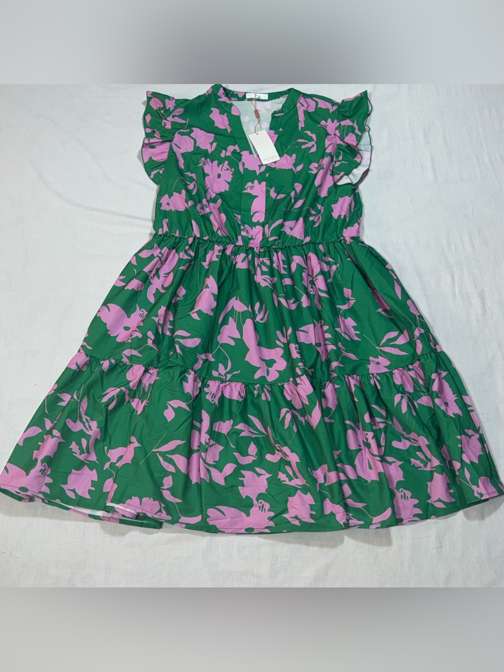 HoTouch NWT Emerald Green Pink Floral Tiered Midi Dress Women L Flutter Sleeve